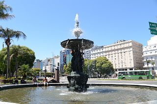 15 Fountain On Avenida 9 de Julio Avenue Buenos Aires